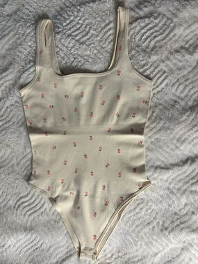 Cream With Roses Bodysuit